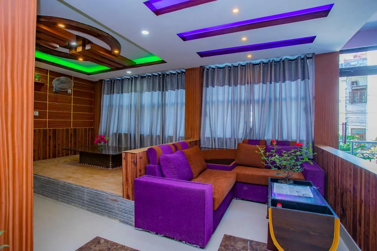 Oyo 303 Hotel Luxury Kathmandu
